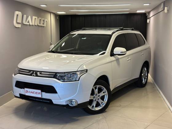 MITSUBISHI OUTLANDER 2.0 16V GASOLINA 4P AUTOMÁTICO MITSUBISHI OUTLANDER 2.0 16V GASOLINA 4P AUTOMÁTICO